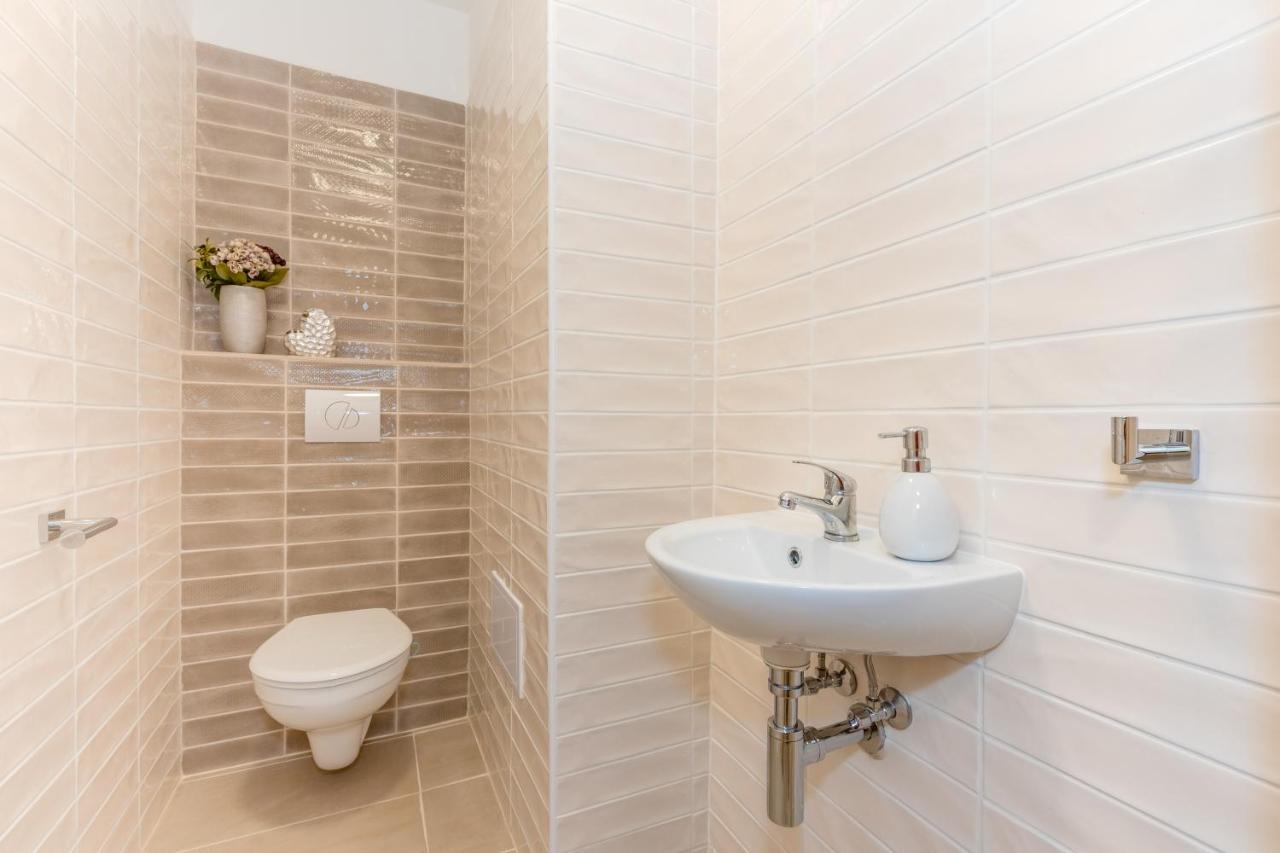 Apartament Jedovary